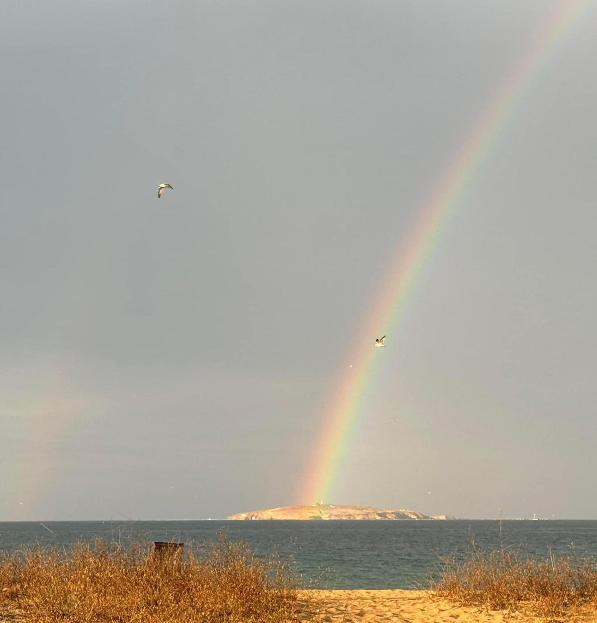 Къмпинг Градина Луксозен Апартамент Chernomorets Esterno foto